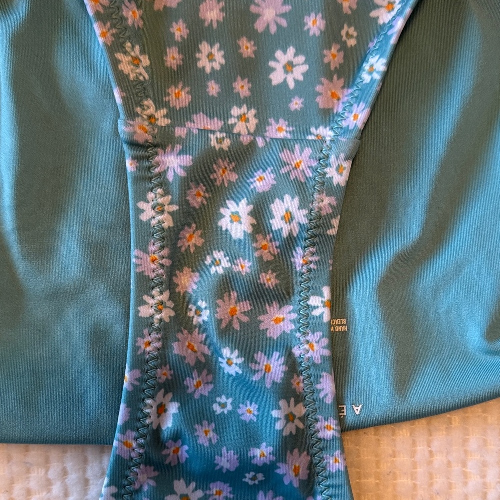 Aeropostale Teal Blue Flower Print Cheeky Bikini Bottom Size XS - Picture 5 of 6